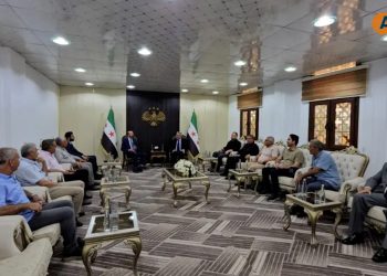 محافظ الحسكة يجري زيارة لمحافظة الرقة لتهيئة الظروف لعودة النازحين الكرد إلى الرقة