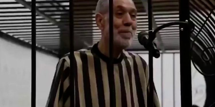 دمشق.. انطلاق أولى جلسات محاكمة مفتي سوريا السابق