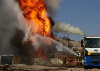 إغلاق الحراقات البدائية بريفي حلب ودير الزور..أزمة معيشية تشعل توترات أمنية