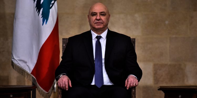 الرئيس اللبناني يندد بالتصعيد الإسرائيلي في بلاده