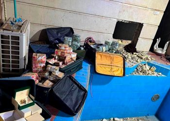 ضبط 11 مليون دولار و4 مليارات دينار بحوزة وكيل وزير النفط العراقي
