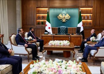 وزير الخارجية العراقي يلتقي الشرع والشيباني في دمشق