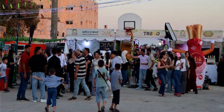 مهرجان قامشلو للتسوق يواصل فعالياته وسط حضور واسع للأطفال