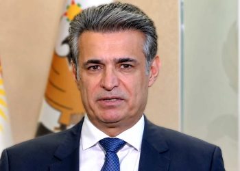 مسؤول كردي: بغداد تزود الإقليم بثلث احتياجاته النفطية
