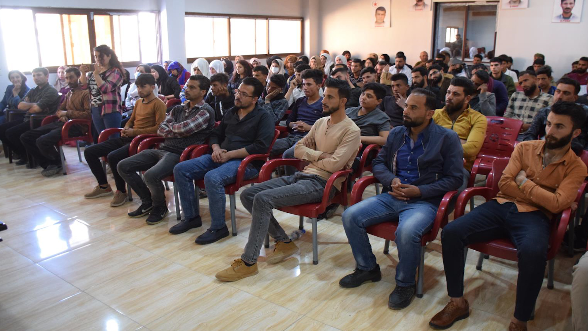 Li Hesekê ciwanên PYD’ê civînek li dar xist