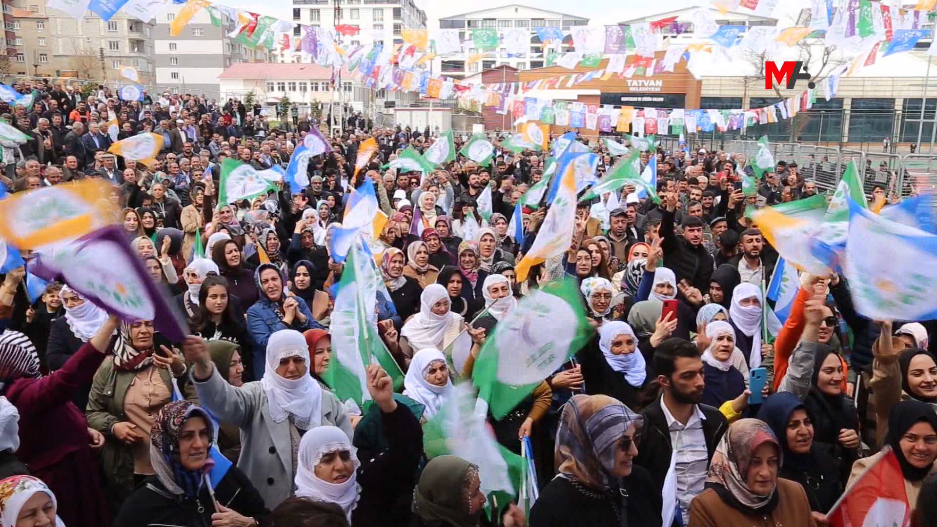Li Tetwanê mitînga bi coş-“Dîsa em”