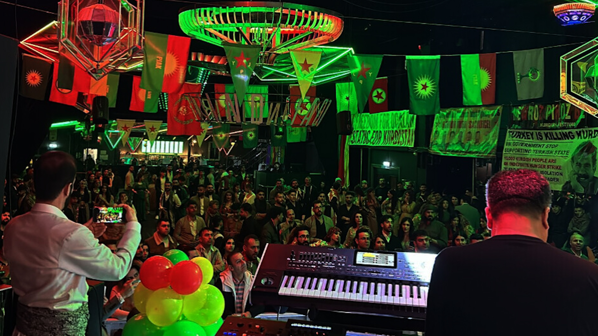 Kurdistaniyên li Ewropayê Newroza pîroz kirin