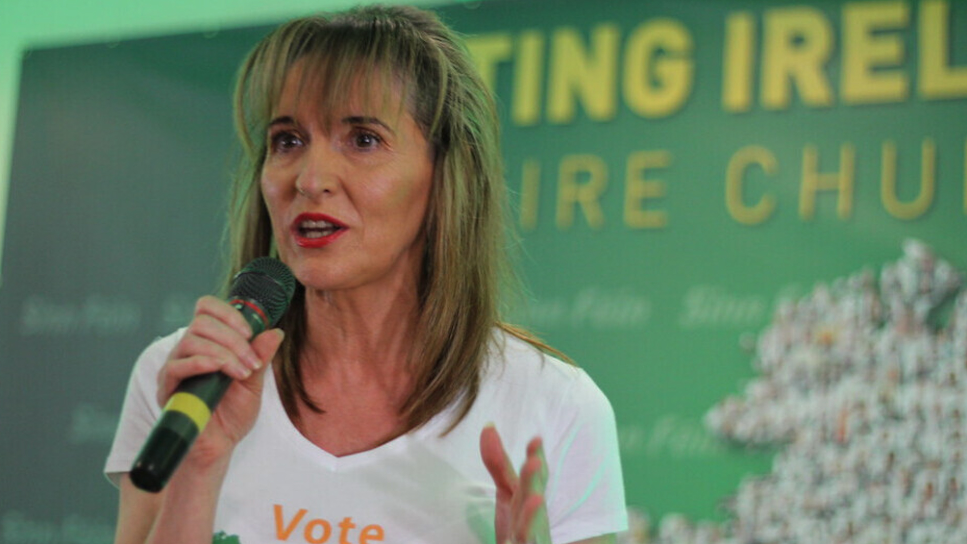 Martina Anderson: Divê kes mîna Ocalan neyê tecrîdkirin