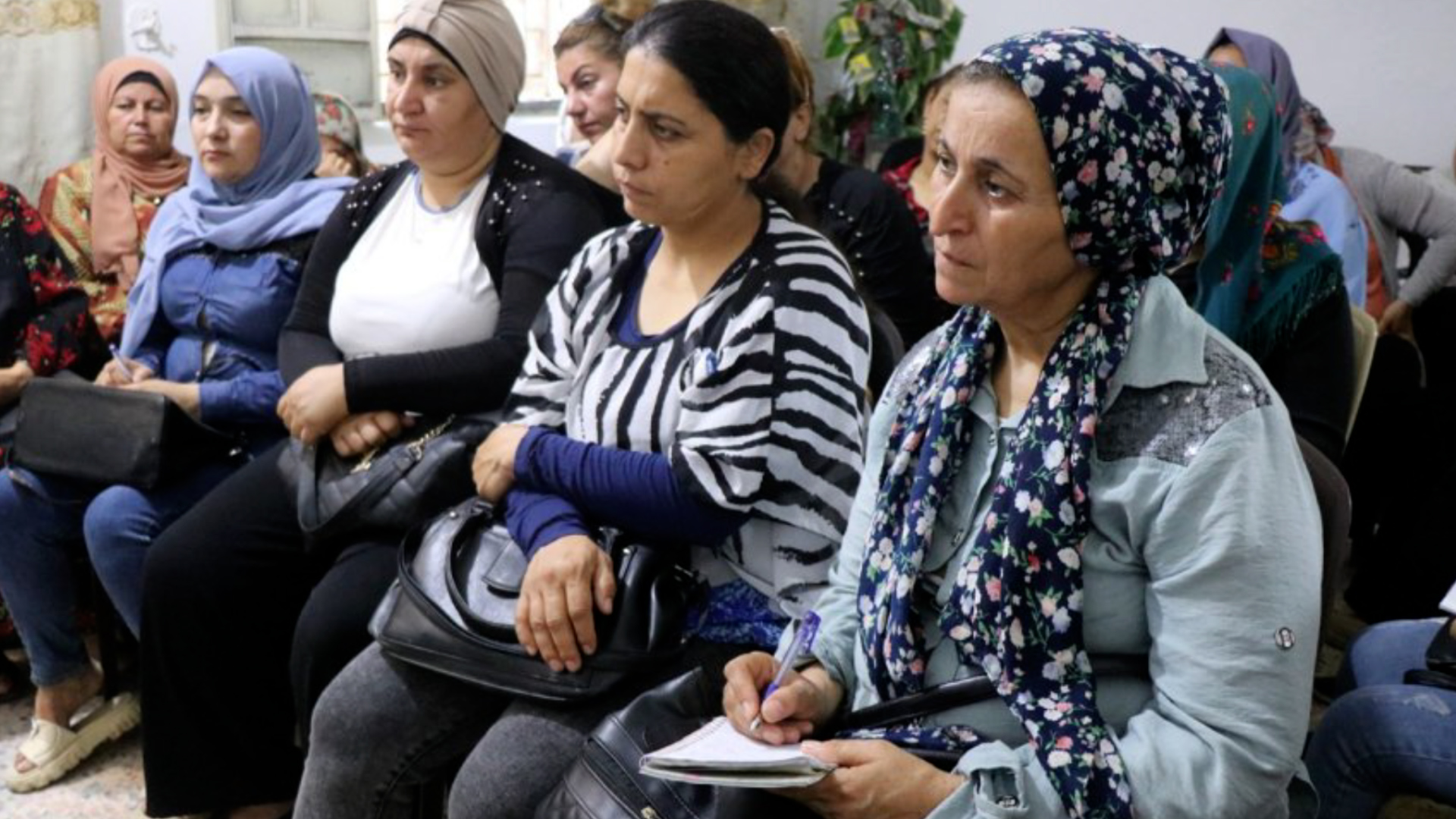 Li taxa Şêxmeqsûd a Helebê xwendina parêznameyên Rêber Ocalan berdewam e