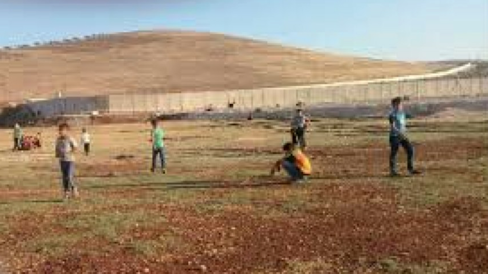 Leşkerên Tirk zarokek birîndar kir