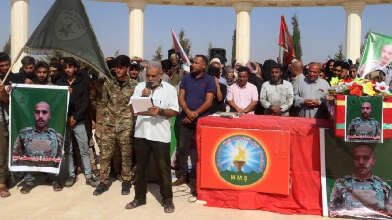 Şêniyên Reqayê şehîdekî xwe oxir kir
