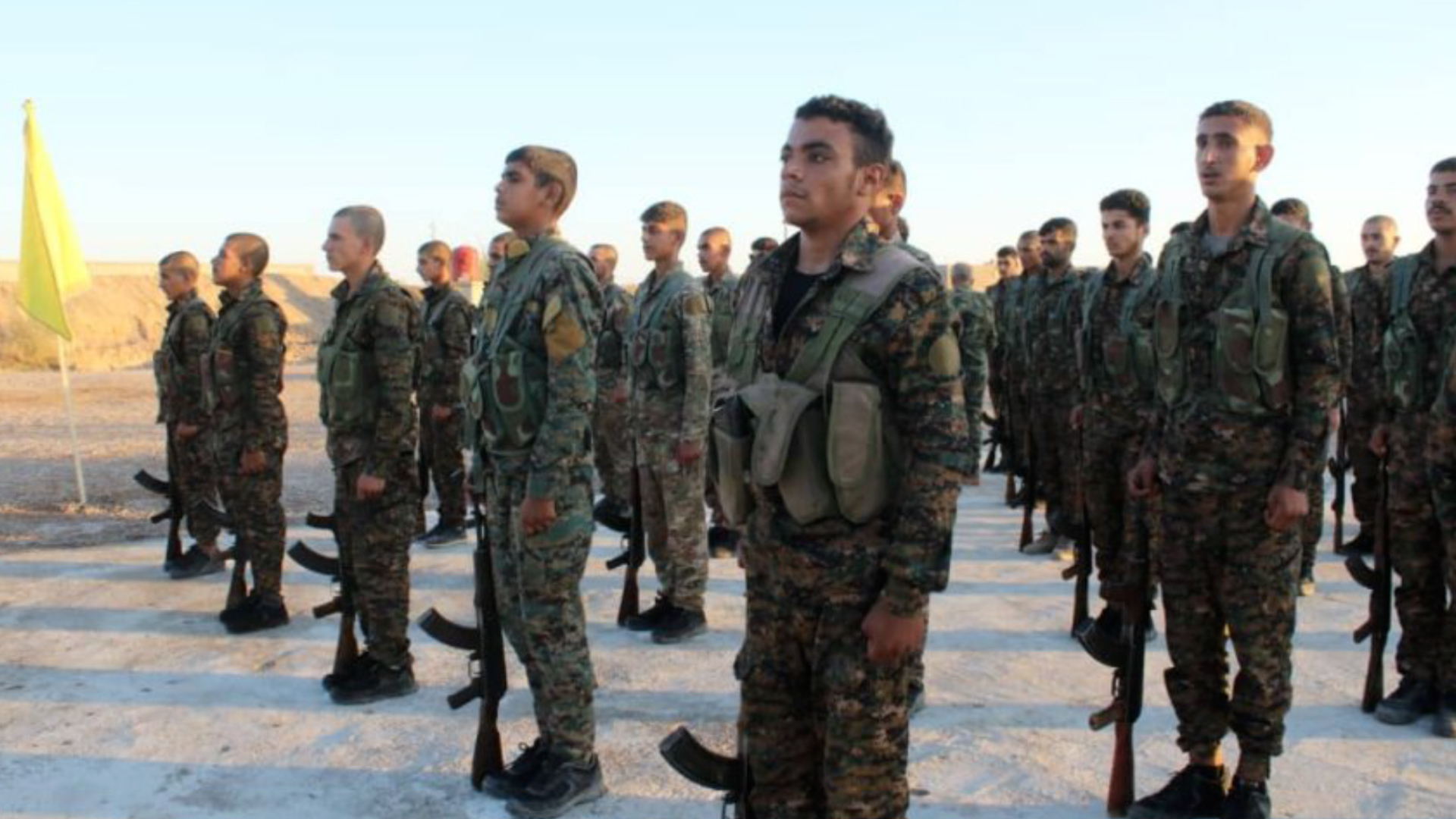 37 şervan tev li Meclisa Leşkerî ya Hecînê bûn