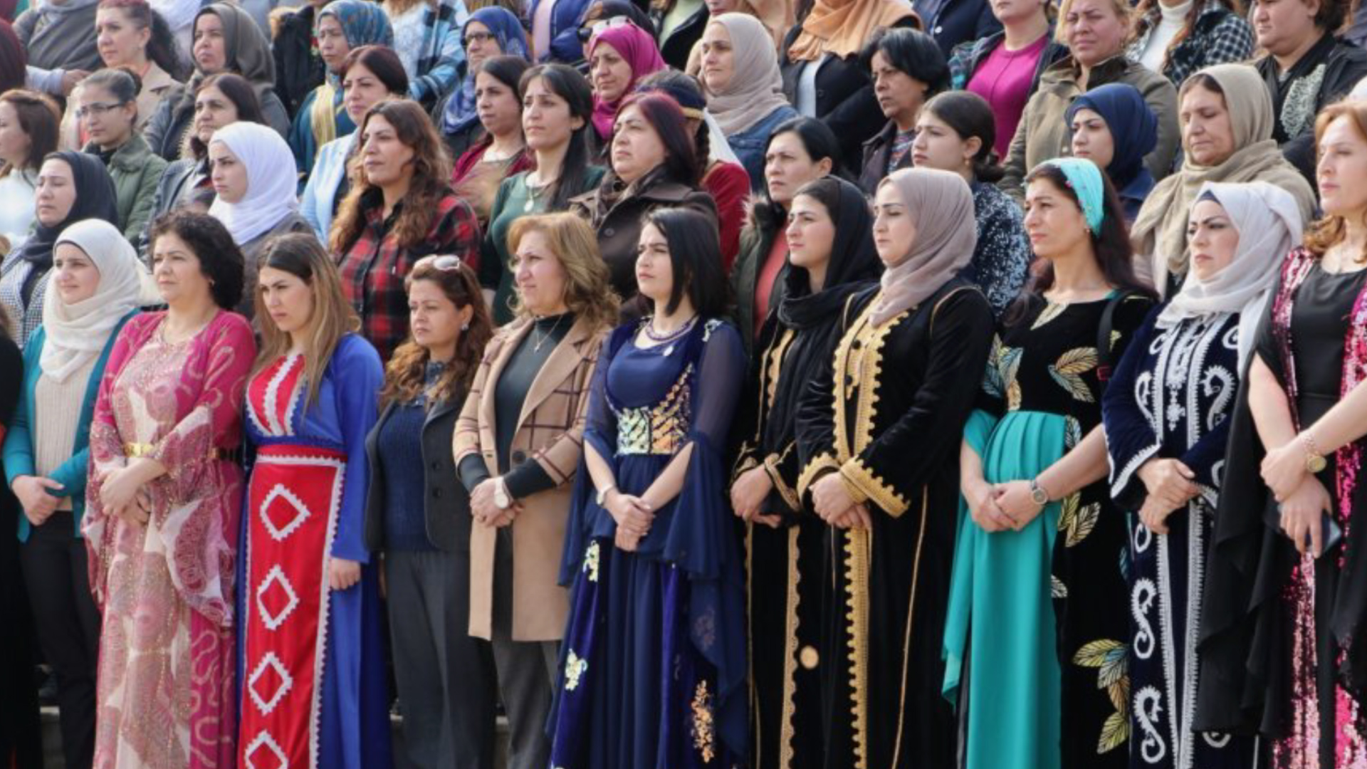 ”Li hember şerê taybet bersiva me jiyana hevbeş û yekitî ye”