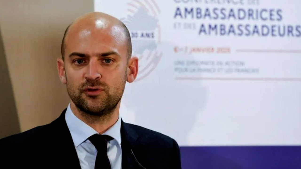 Fransa: Yekîtiya Ewropayê wê hin cezayan ji ser Sûriyê rake