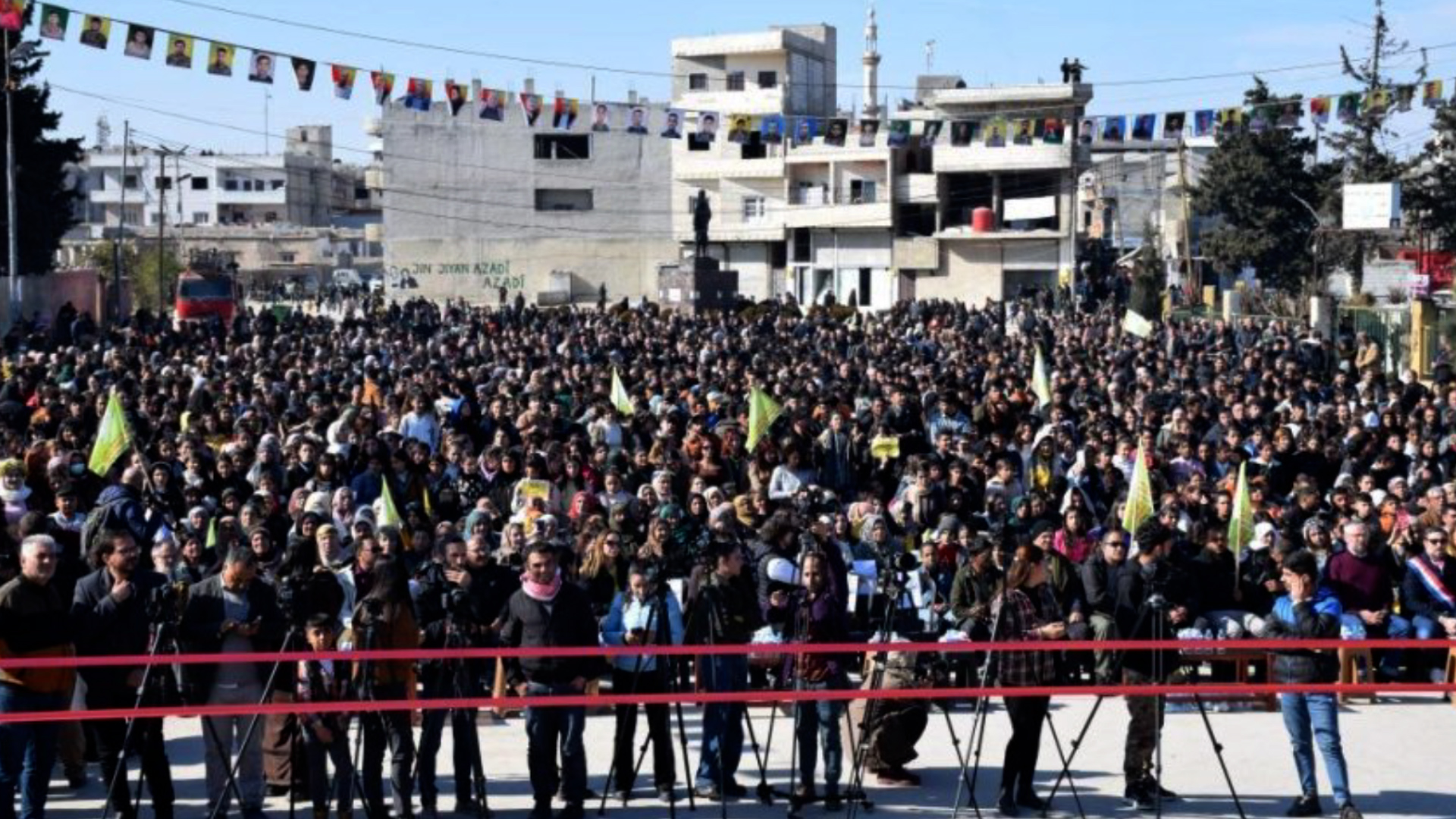 Şêniyên Kobanê salvegera rizgarkirina Kobanê bi şahiyekê pîroz kir