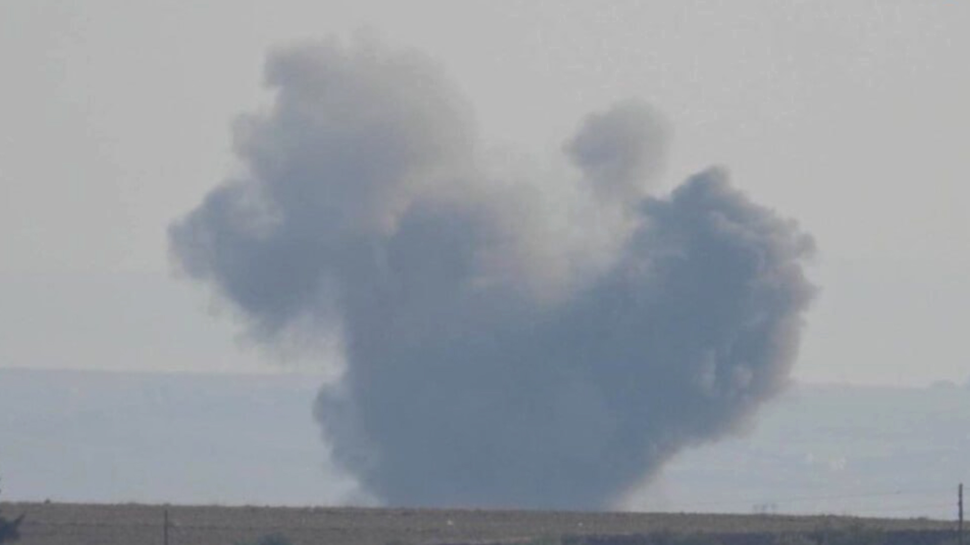 Balafirên şer derdora Pira Qereqozaqê û balafirgeha Sirînê bombebaran kirin