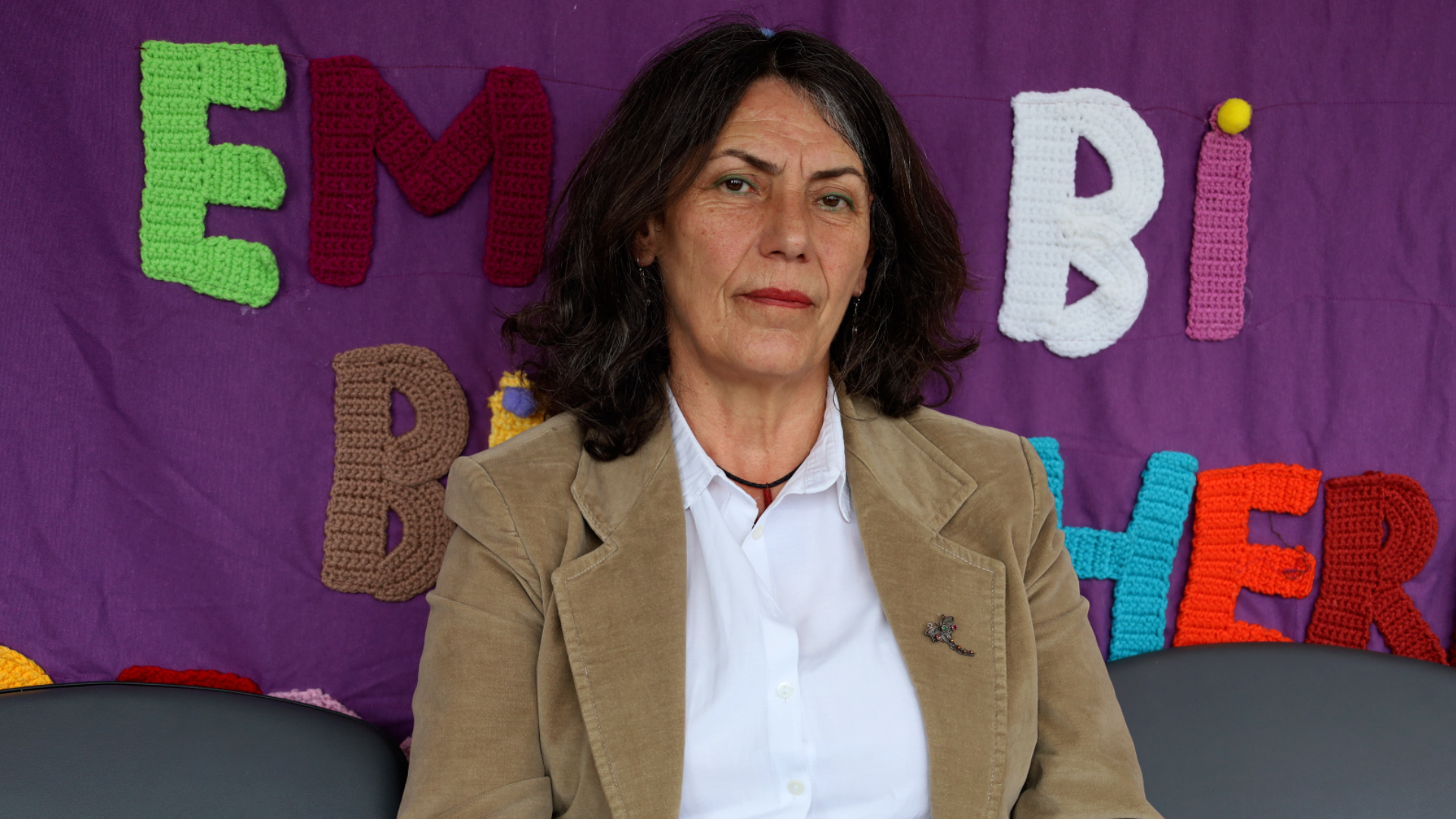 Pakîze Sînemîllîoglu: Gel dixwaze aştî bê