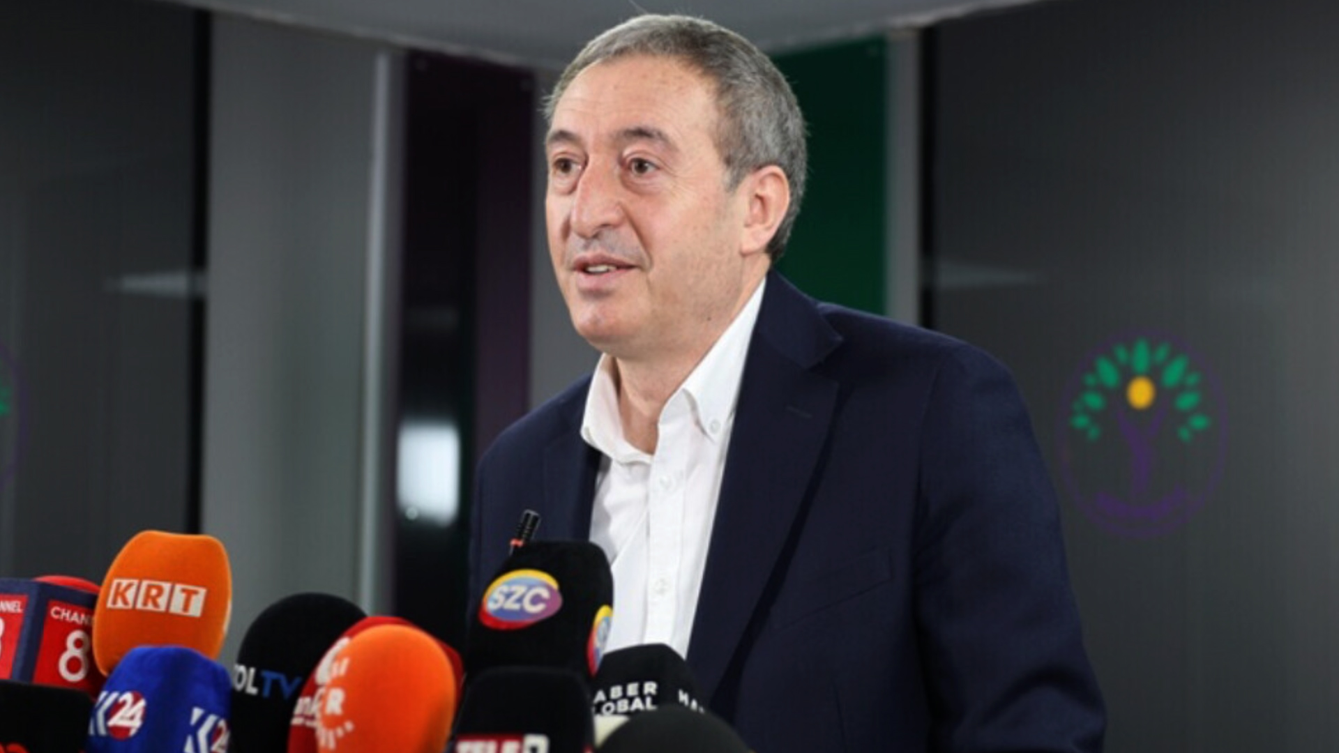 “Li Rojhilata Navîn hêzên xwe neguherînîn nikarin li ser pêyan bimînin”