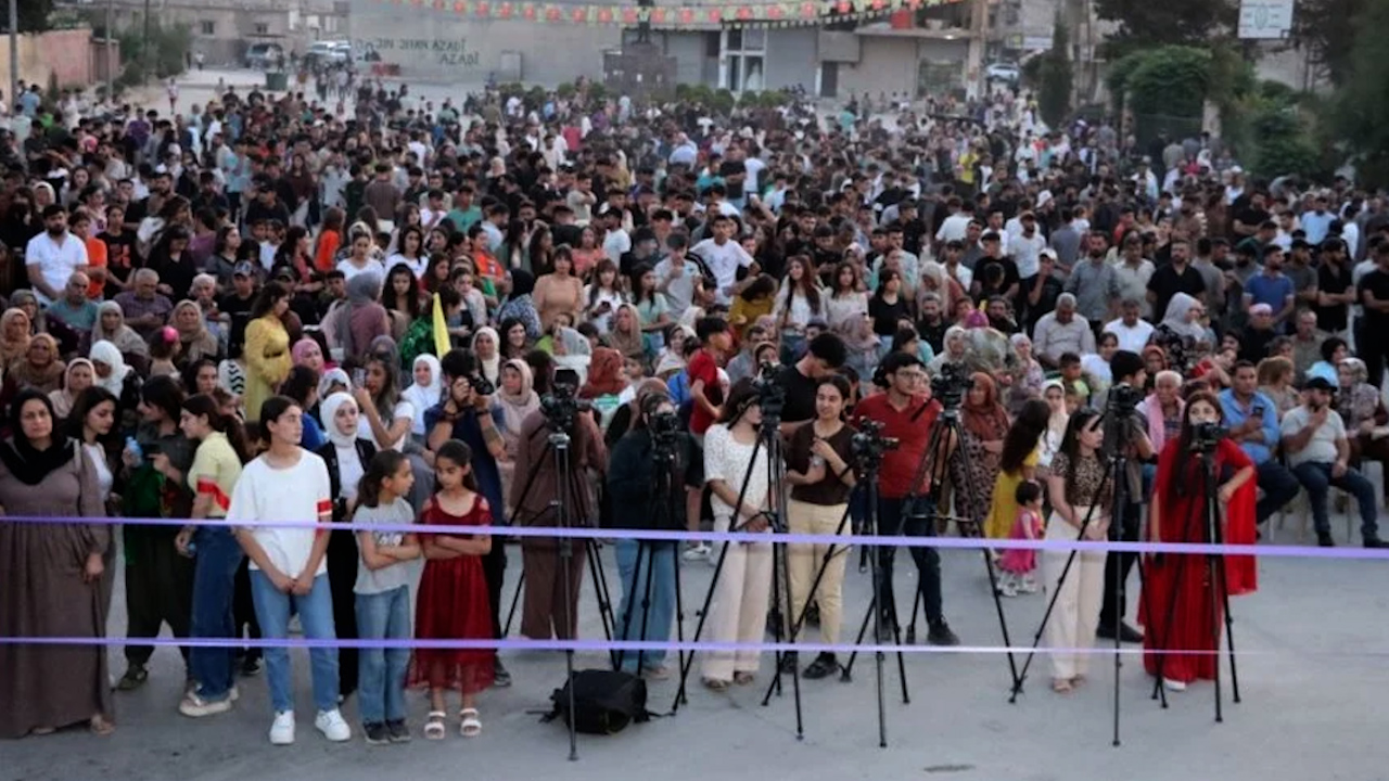 Li Kobanê bi daxwaza azadiya Rêber Apo çalakiyek hat lidarxistin