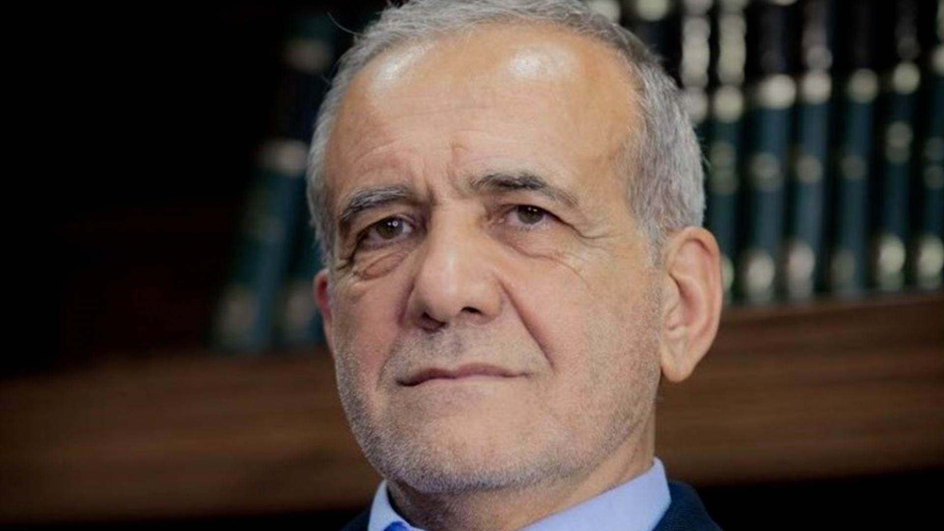 Serokkomarê Îranê: Em dev ji enerjiya atomî bernadin