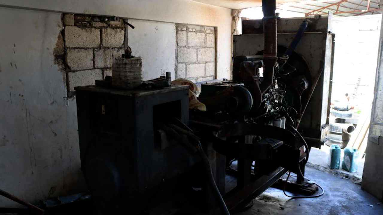 Şaredariya Qamişlo ji bo pêkanîna biryara elektrîka 16 saet dest bi xebatê kir