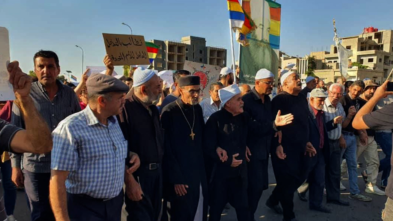 Li Siwêdayê li dijî kiryarên hikûmeta veguhêz xwepêşendan hat lidarxsitin