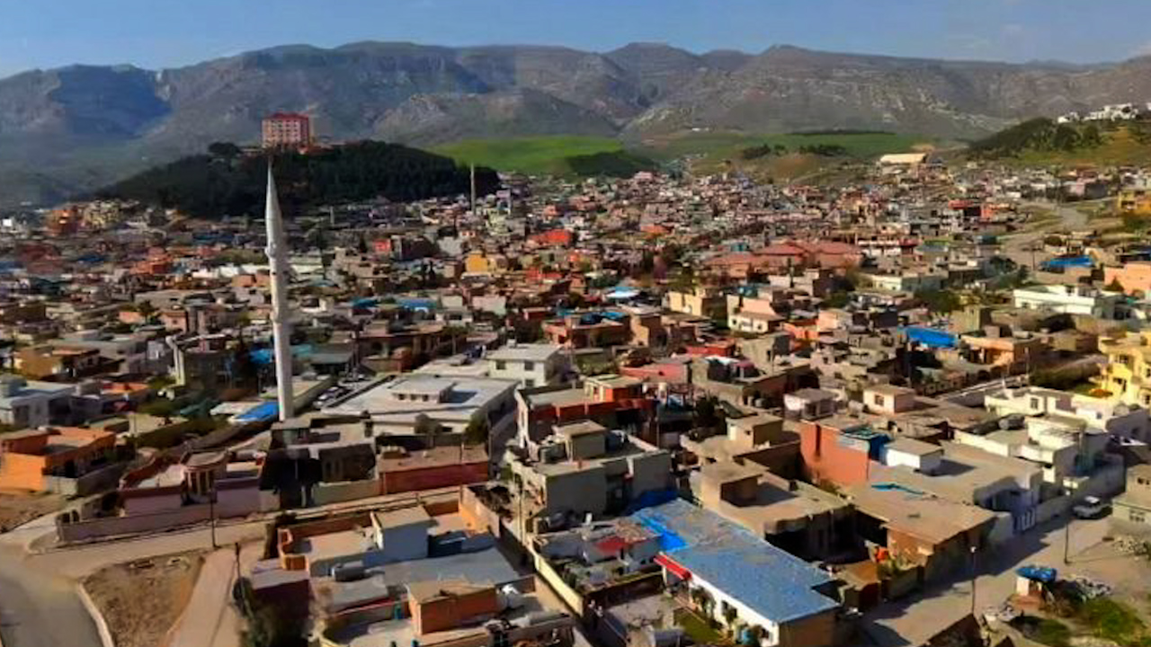 Leşkerên artêşa Tirk li Batîfa rêya çend gundan girt