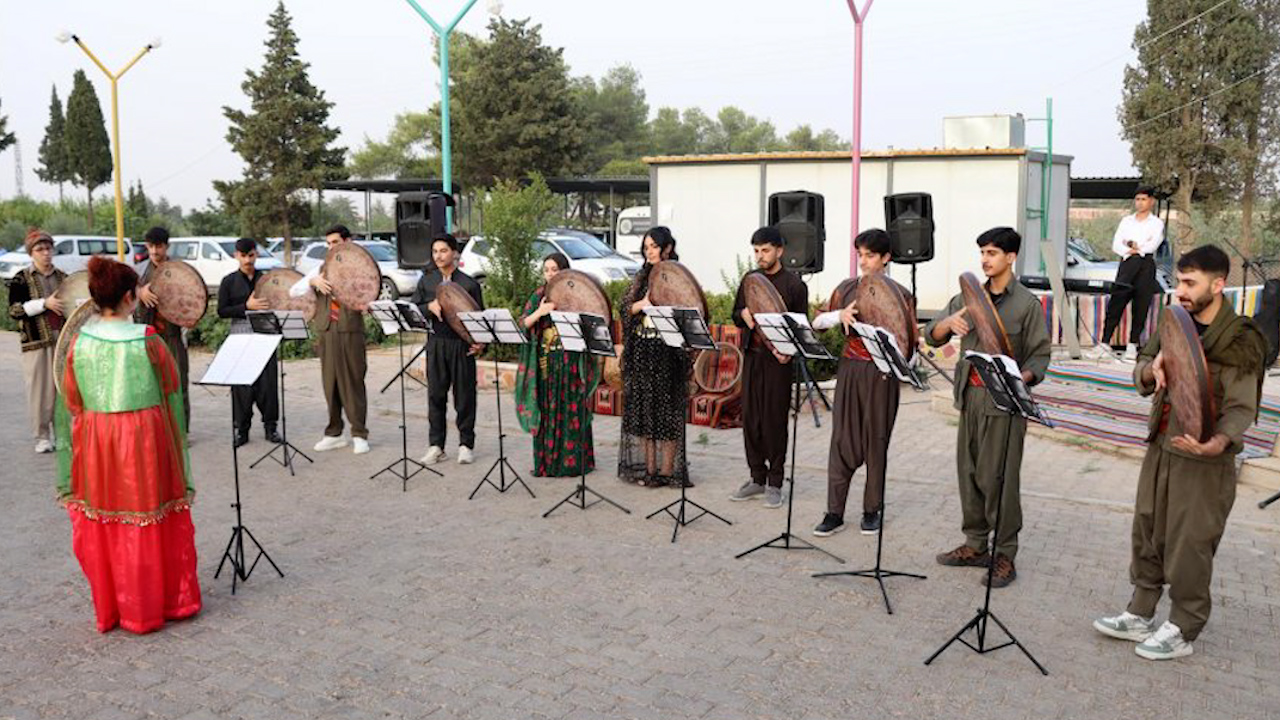 Peymangeha Huneran bi şahiyekê sala xwendinê ya yekem bi dawî kir