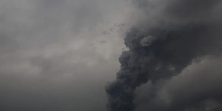 Îsraîlê li dijî serokwezîr û fermandarê artêşê yê Hûsiyan êriş pêk anî