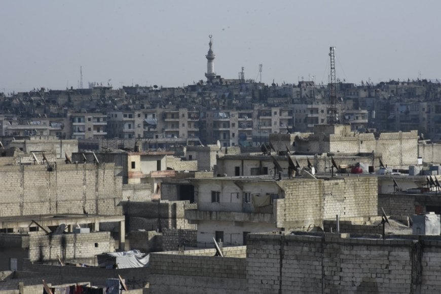 Hikumeta veguhêz rê nade mazot derbasî Eşrefiyê û Şêxmeqsûd bibe