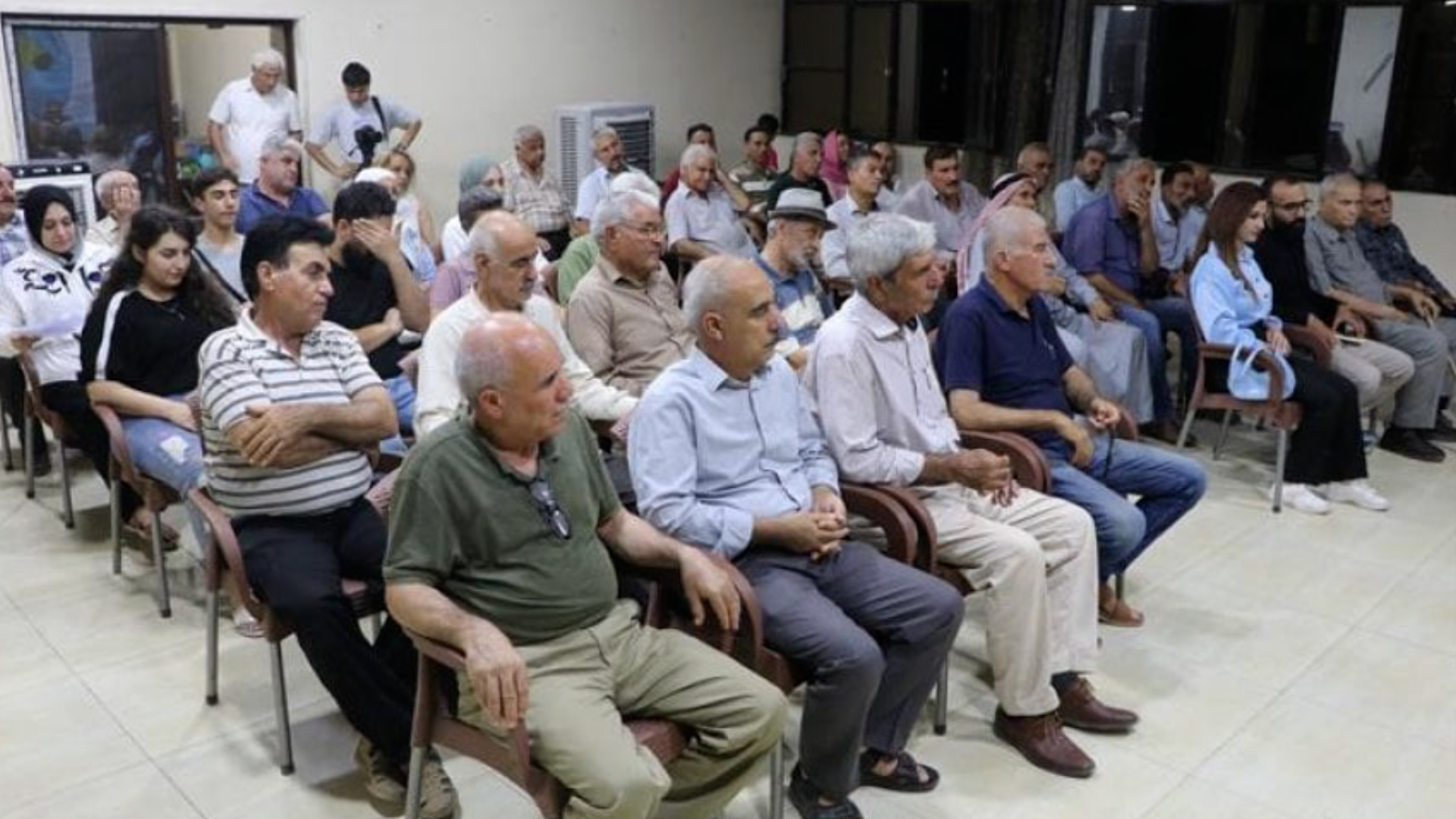 Doh Yekîtiya Rewşenbîran li Hesekê şevbûhêrkeke wêjeyî li dar xist