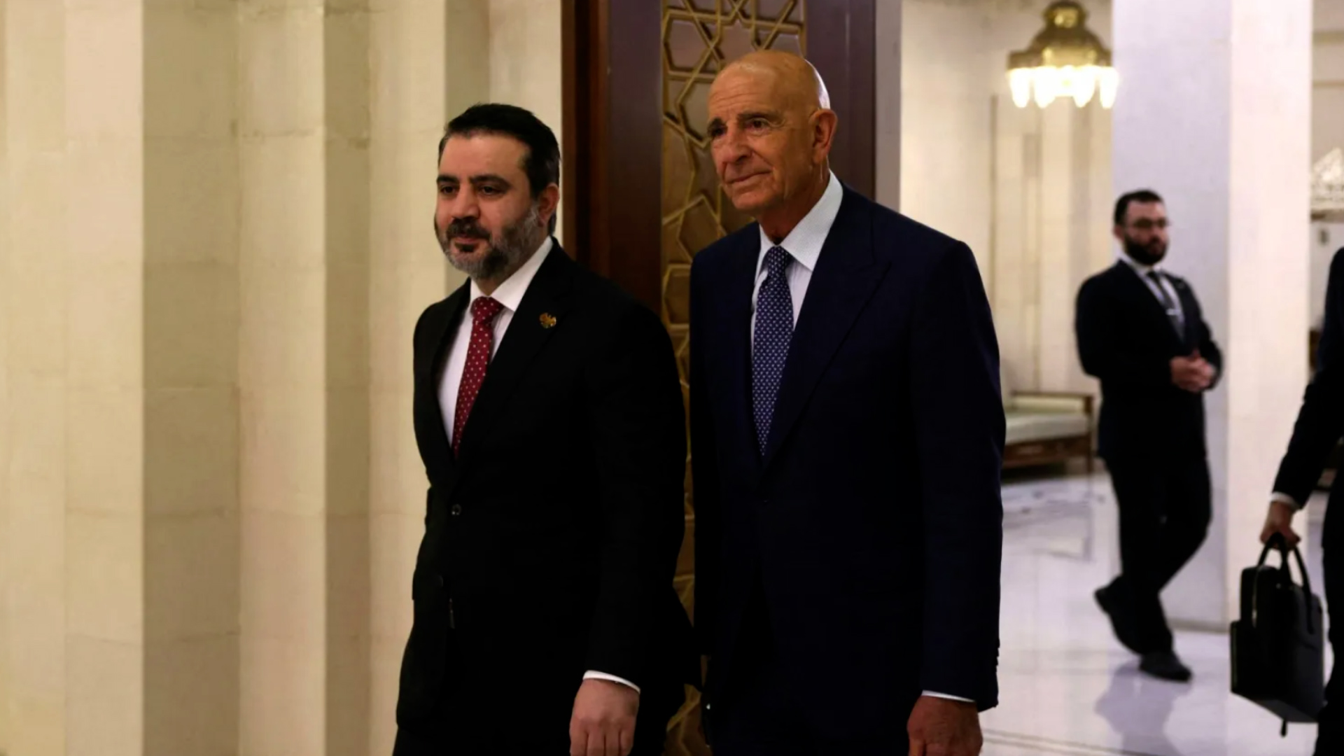 Hikûmeta veguhêz a Sûriyê û Îsraîl li Parîsê hevdîtin pêk anîn