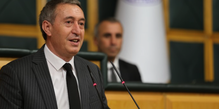 Tûncer Bakirhan bersiva gefên li ser Rojava da
