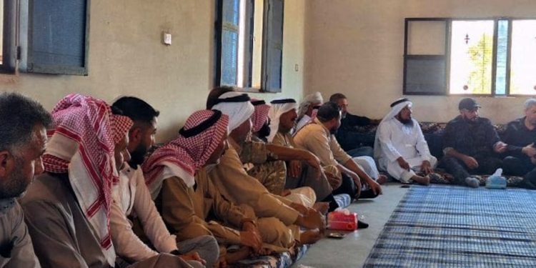 Şêx û rûspiyên eşîrên Dêrazorê peyama Rêber Apo wergirtin
