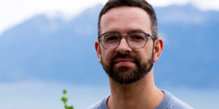 Julien Schwab: Divê Abdullah Ocalan azad bibe