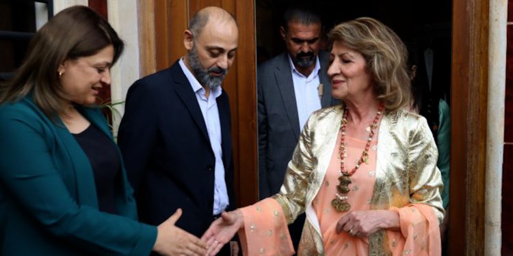 Şanaz Îbrahîm: Têkoşîna jinên Rojava ji bo Kurdistanê serbilindî ye