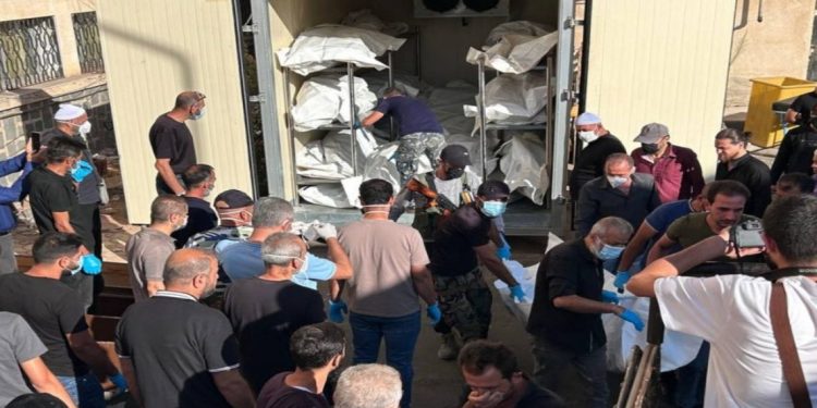 Cenazeyên 16 kesên di êrişên li ser Siwêda hatin kuştin, hatin veşartin