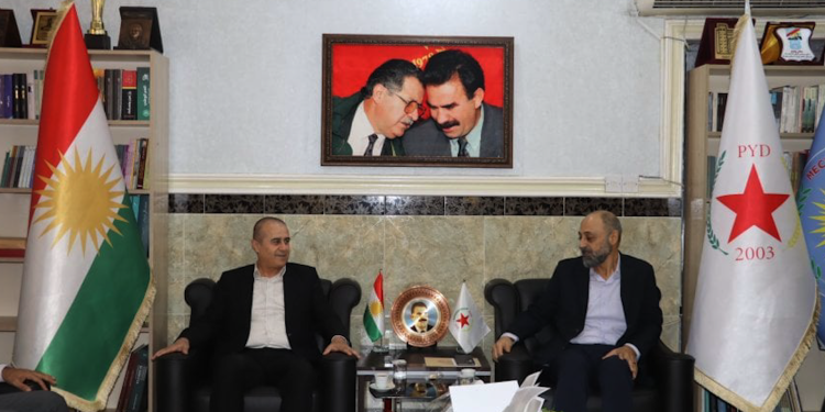 Şandeke YNK’ê serdana Nûnertiya PYD’ê kir