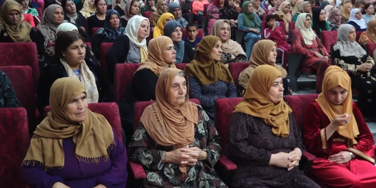 Li bajarê Kobanê ji bo piştgiriya QSD’ê civînek hat lidarxistin