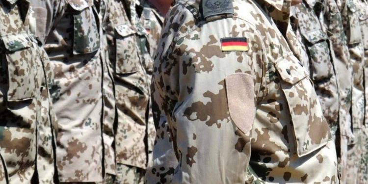 Li Almanyayê polîs û leşkeran pev çûn, lêpirsîn hat destpêkirin