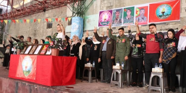 Şêniyên Helebê sersaxî da malbatên 3 şehîdan