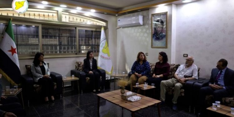 MSD’ê şandeyek ji rêxistinên civaka sivîl ên Ewropayê pêşwazî kir