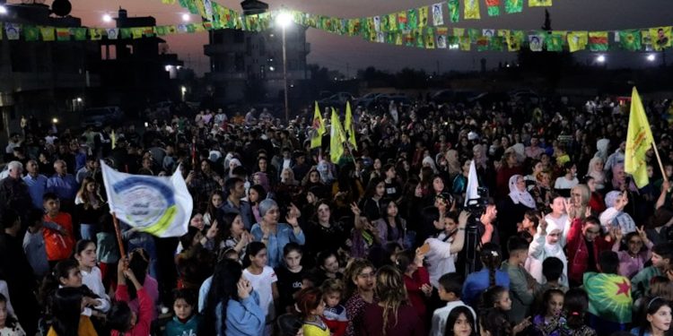 Pêkhateyên Tirbespiyê piştgiriya xwe ji bo QSD`ê anîn ziman
