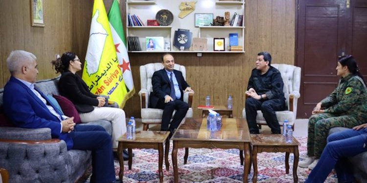 Osman Baydemîr hevdîtin bi Mezlûm Ebdî, Ilham Ehmed û Rohilat Efrîn re kir