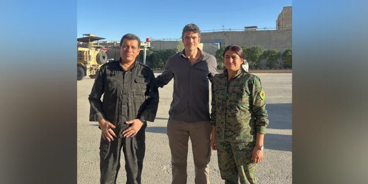 Joe Kent li gel Mezlûm Ebdî û Rohilat Efrîn hevdîtin kir
