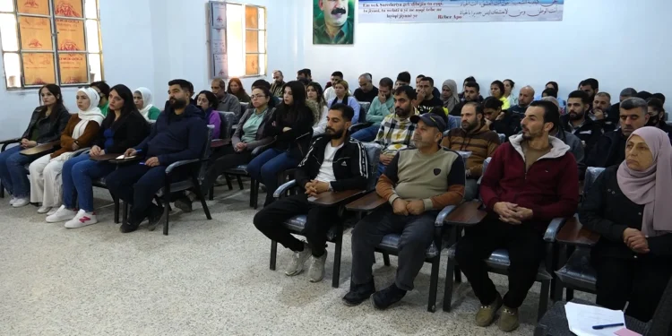 Li Helebê der barê tundiya li dijî jinan de semîner hat lidarxistin