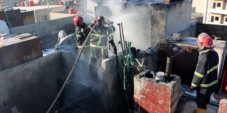 Di rafîneya kalorîferê ya avahiyeke Qamişloyê de şewat derket