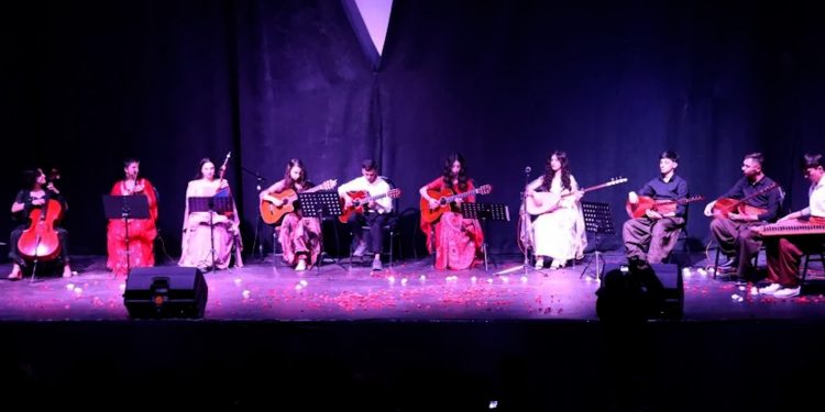 14 xwendekarên Peymangeha Orkestraya Rojava der çûn