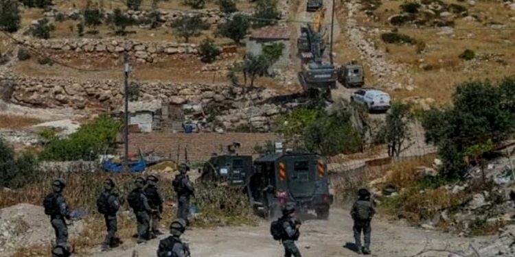 Dewriyeyek Îsraîlê ket gundekî Quneytîrayê