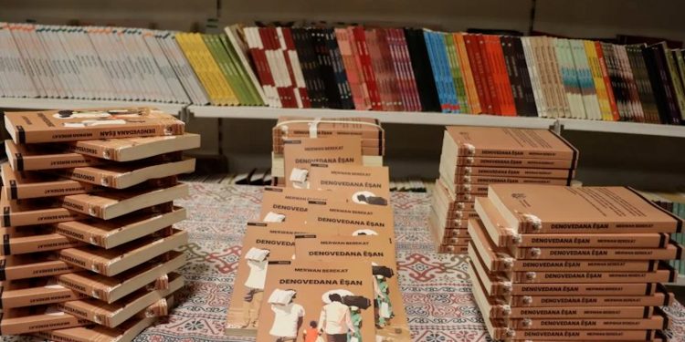 Romana “Dengvedana Êşan” hat îmzekirin